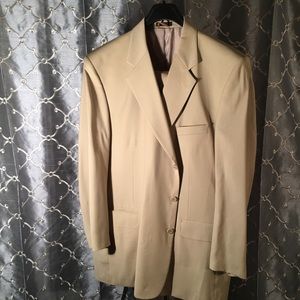 Oleg Cassini Gold Men’s Suit